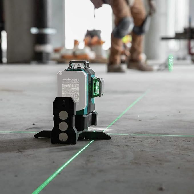Makita SK700GD 12V max CXT® Self-Leveling 360° 3-Plane Green Laser